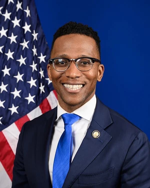 Christian Menefee, official photograph