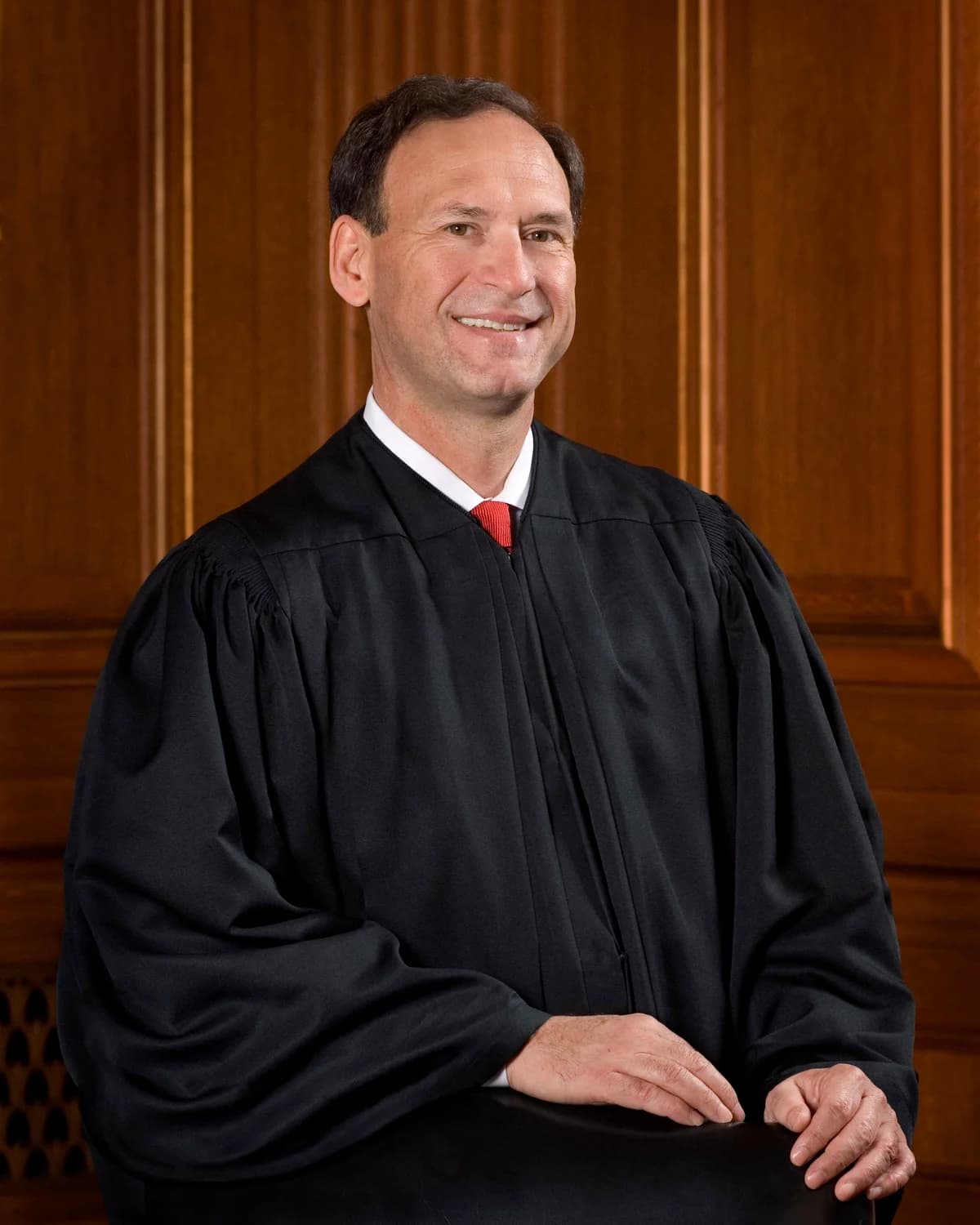 Samuel Alito, official photograph